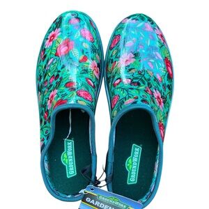 NWT SALE green floral pink red Garden Shoes Casual wear waterproof outdoor